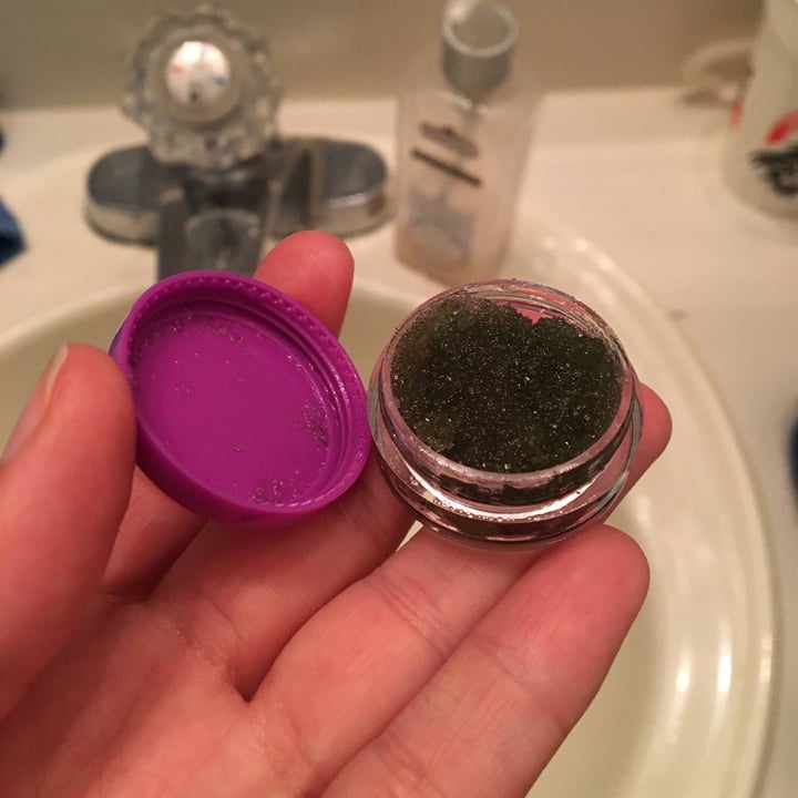 photo of Beautiful Soul Beauty Apothecary Lip Scrub shared by @irevetcr on  28 Dec 2020 - review