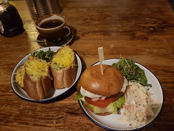 photo of The Flying Duck Buffalo Burger shared by @b14h4m0n on  13 Apr 2019 - review