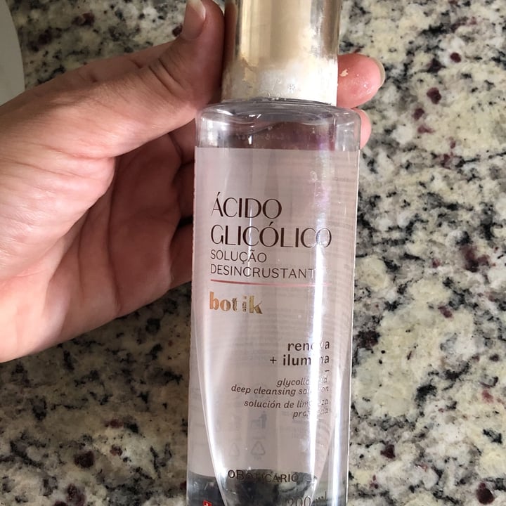 photo of O Boticário Acido glicolico solução desincrustante shared by @luizafloripa on  29 May 2022 - review