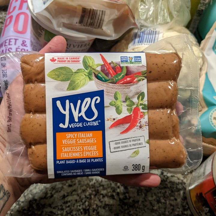 photo of Yves Veggie Cuisine Spicy Italian Veggie Sausages shared by @mdsingleton on  17 Nov 2021 - review