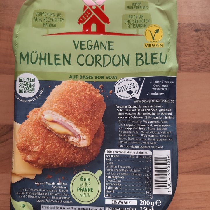photo of Rügenwalder Mühle Vegane Mühlen Cordon Bleu shared by @ervatalks on  05 Jun 2022 - review