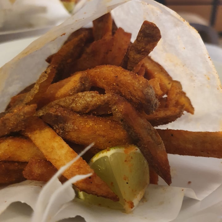 photo of Atacolypse Tijuana fries shared by @jany666 on  24 Feb 2022 - review