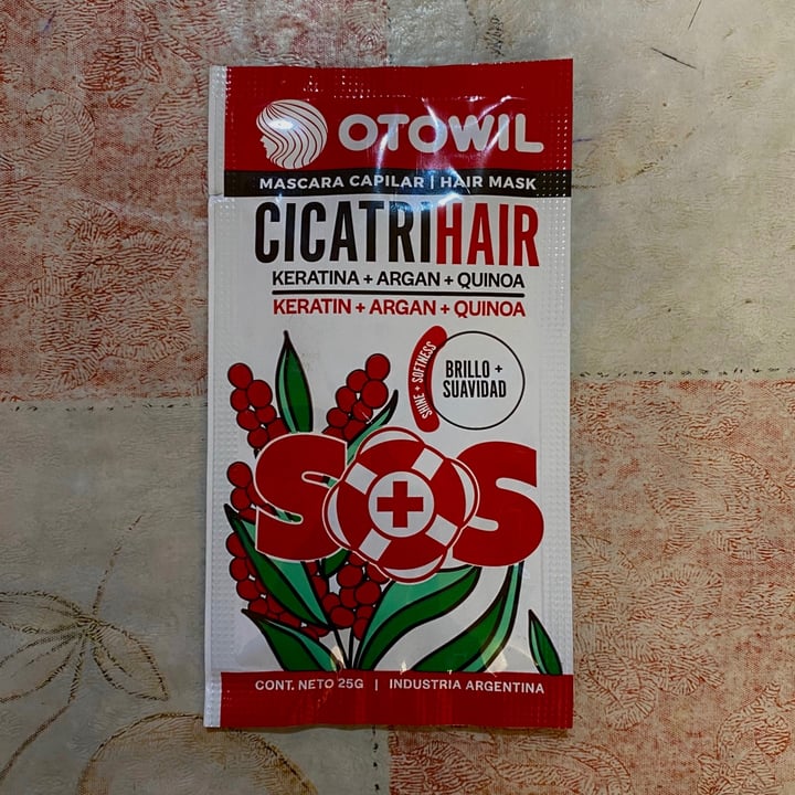 photo of Otowil Hair Mask shared by @alexisedsoto on  06 Jan 2022 - review