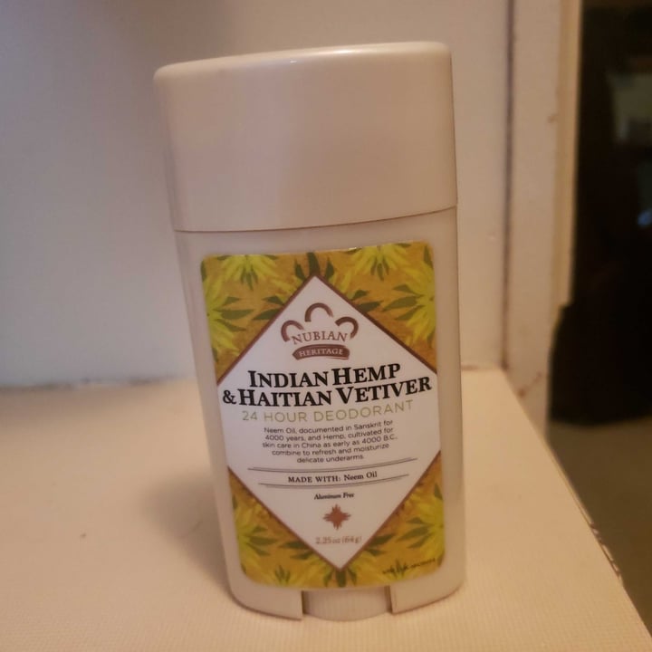 review photo of Nubian heritage Indian Hemp And Haitian Vetiver 24 Hr Deodorant shared by @amakarick on 29 Aug 2021 - review
