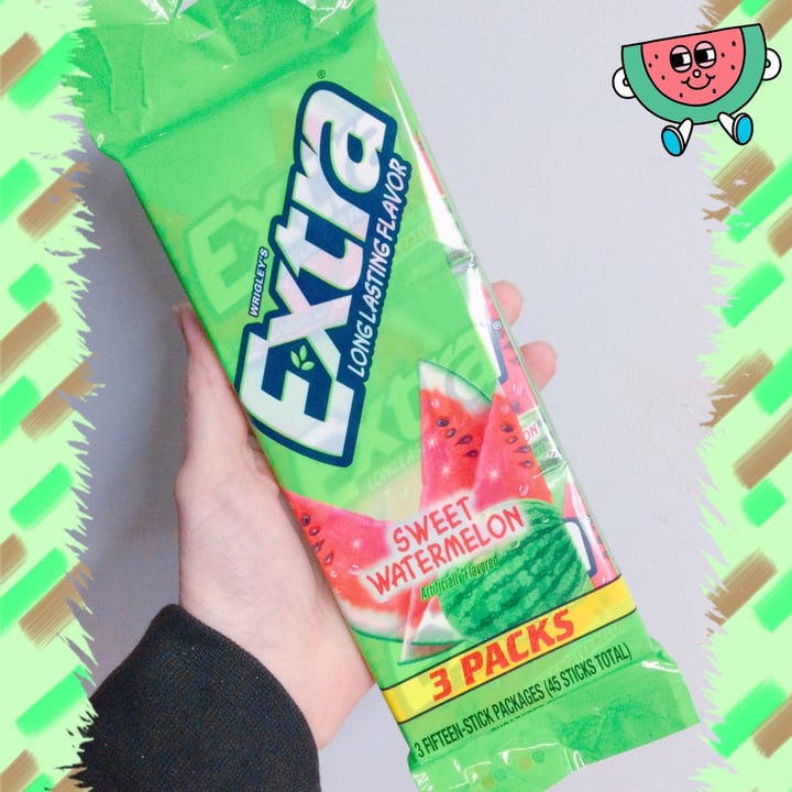 photo of Wrigley's Extra Long Lasting Flavor Sweet Watermelon shared by @mewinabubble on  11 Mar 2021 - review