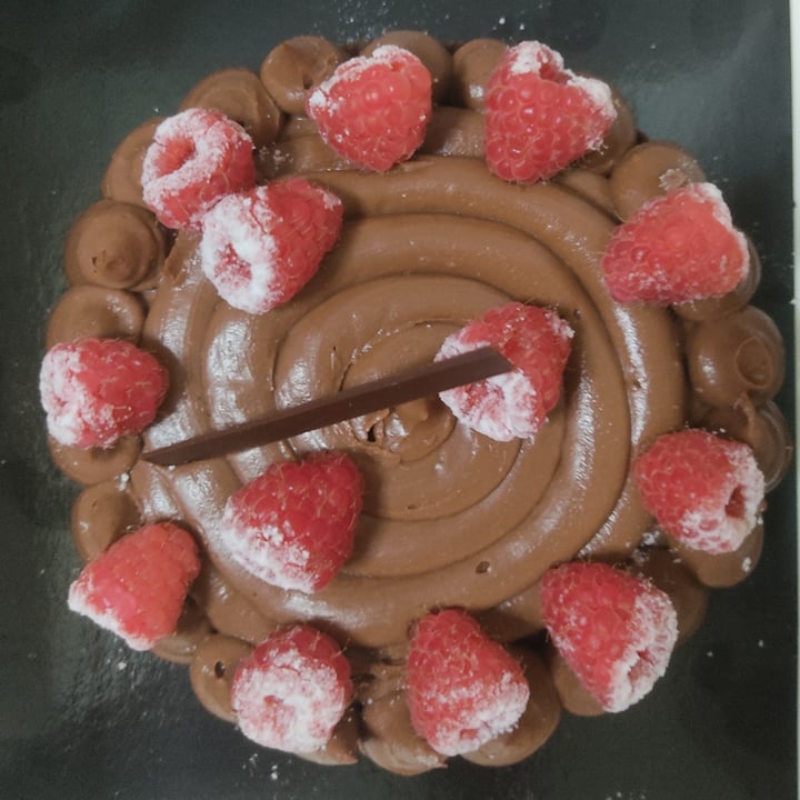 review photo of Douce Pâtisserie Café torta vegana shared by @weed14 on 16 Oct 2022 - review