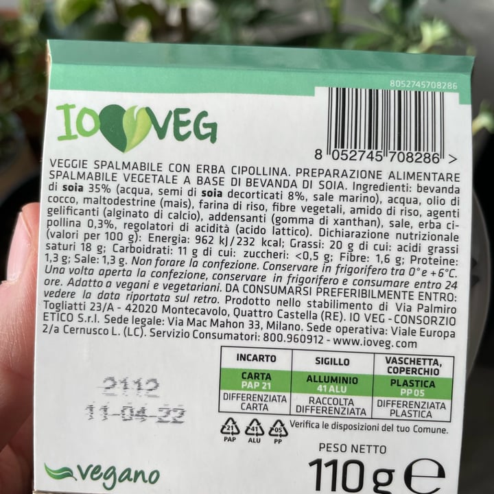 photo of ioVEG Veggie spalmabile con erba cipollina shared by @chezblanchette on  05 Feb 2022 - review