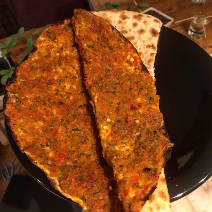 photo of İrfan Usta Döner Kebap Lahmacun Vegan Lahmacun shared by @mrvsrkya on  08 Jun 2020 - review