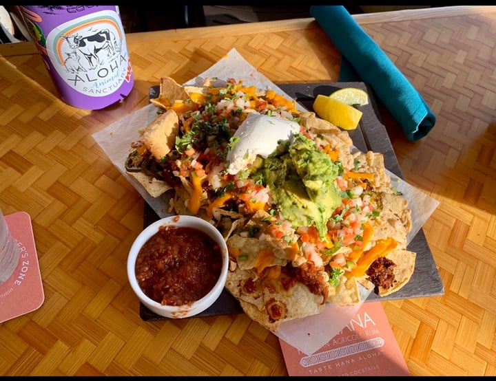 photo of The Reef Bar & Market Grill Vegan Nachos shared by @lissette95 on  15 Jan 2020 - review