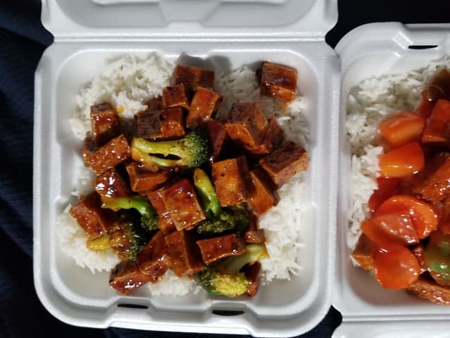 Photo of the dish “General Tso Rice Bowl”