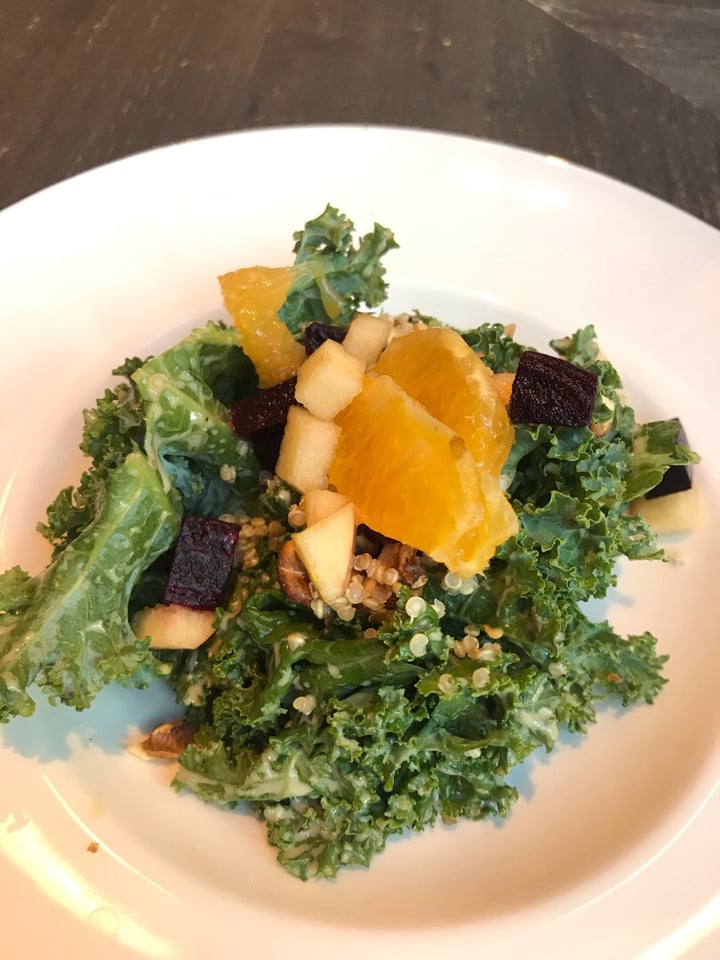 photo of PizzaExpress Quinoa and Kale Salad shared by @mixedandmixing on  21 Feb 2019 - review