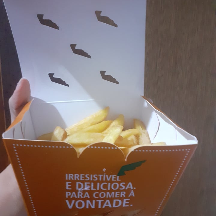review photo of Restaurante America Porção De Batatas Fritas shared by @lorenaavegana on 26 May 2022 - review