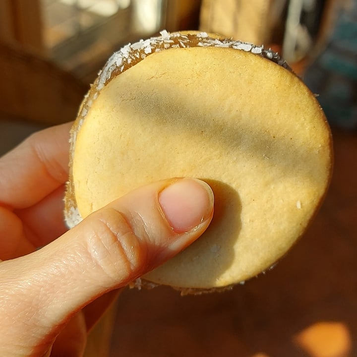 review photo of Felices Las Vacas Alfajor Maicena shared by @sofiadepaoli on 29 Aug 2021 - review