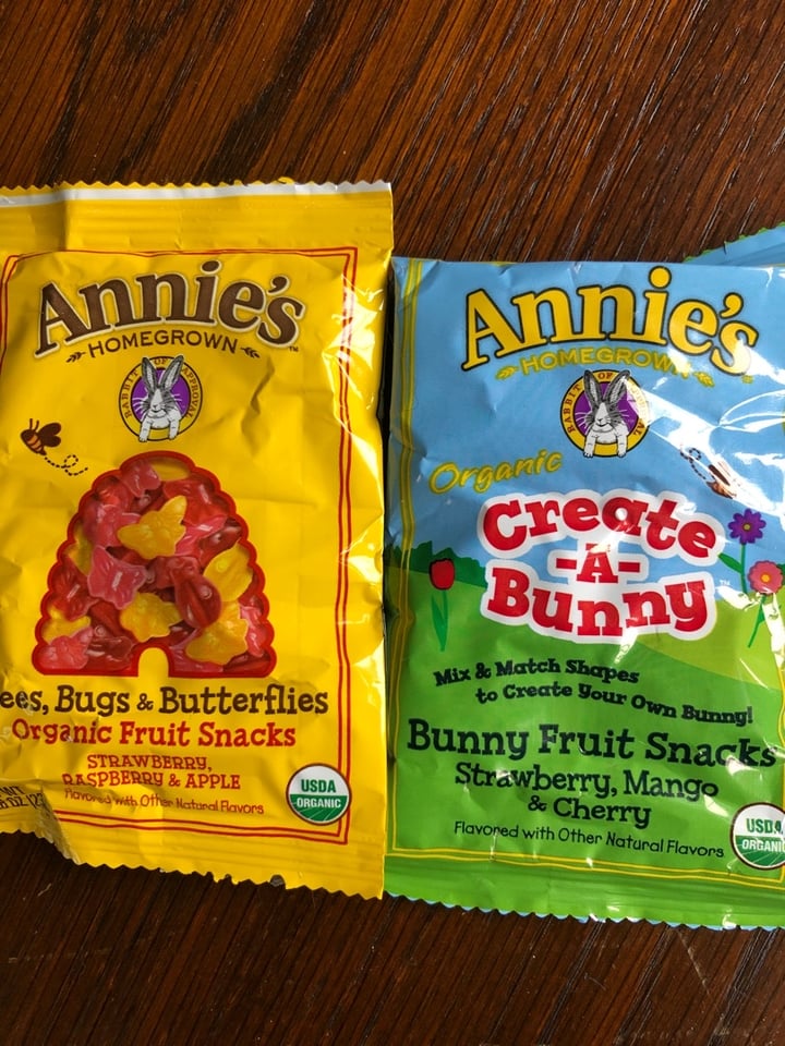 photo of Annie’s Fruit snacks shared by @tbright17 on  14 Apr 2020 - review