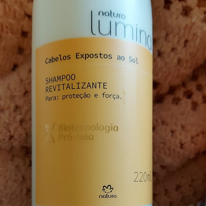 review photo of Natura Lumina Shampoo shared by @lucoruja on 03 May 2022 - review
