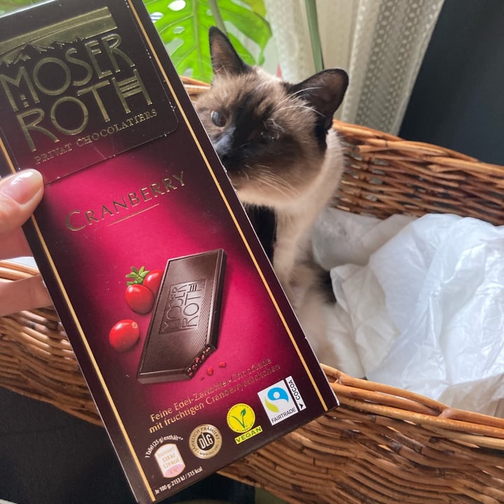 photo of Moser Roth Cranberry chocolade shared by @tinaberlina on  17 Oct 2021 - review