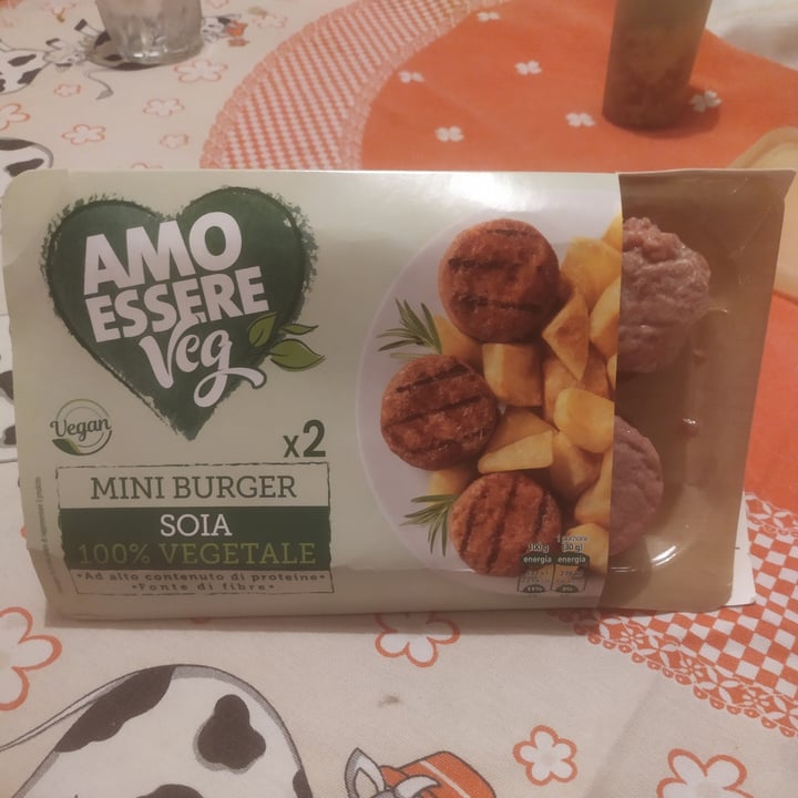 photo of Amo Essere Veg mini burger di soia shared by @django on  03 Sep 2022 - review