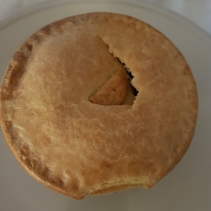 review photo of Lemon + Lime Deli - Pringle Bay Spinach and Mushroom Pie shared by @drewitt1990 on 01 Jul 2021 - review
