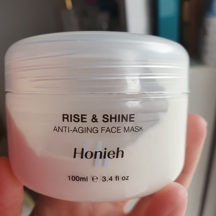 photo of Honieh Rise And Shine Antiaging Face MASK shared by @deborinacap on  23 Apr 2021 - review