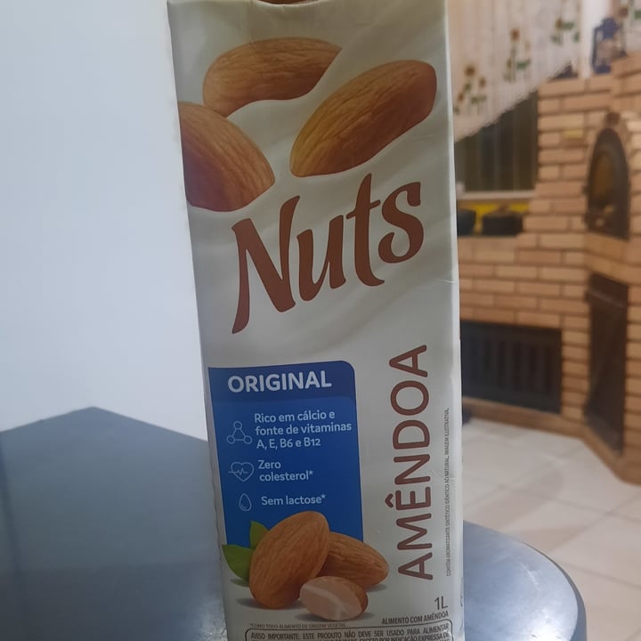 photo of Nuts Leite de amêndoas shared by @rosanarussi on  14 Jul 2021 - review