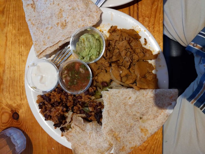 review photo of Vertical Diner Jamaican You Dream shared by @gulmer on 08 Jan 2020 - review