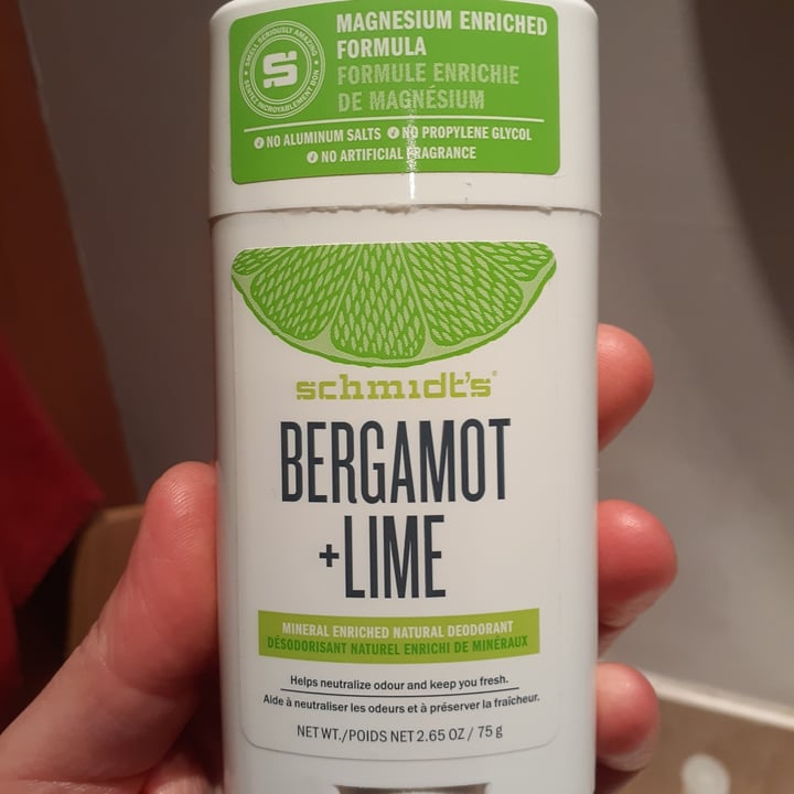 photo of Schmidt's Bergamot + Lime Natural Deodorant Stick shared by @mariepoppin on  12 Nov 2021 - review