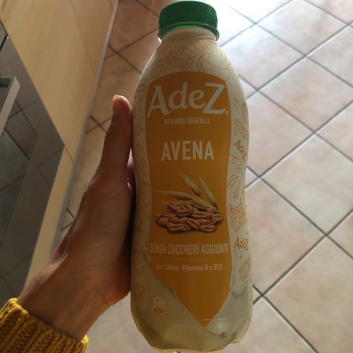 photo of AdeZ Avena shared by @kesidb on  01 Oct 2021 - review