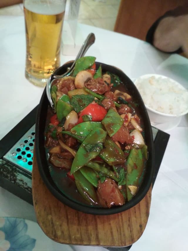 Foto do prato “Basil Teriyaki”