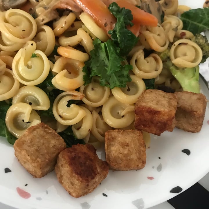 photo of Plant Pioneers Meat free chicken style pieces shared by @veganwarrior666 on  02 May 2021 - review