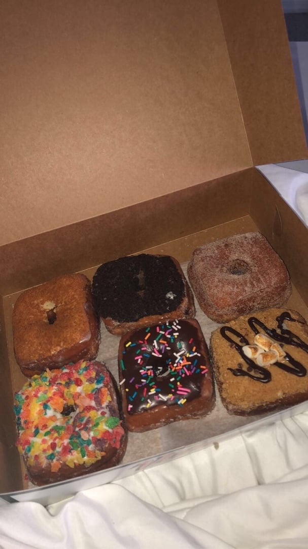 review photo of Valkyrie Doughnuts Half dozen roulette shared by @rvidal17 on 20 Jan 2020 - review