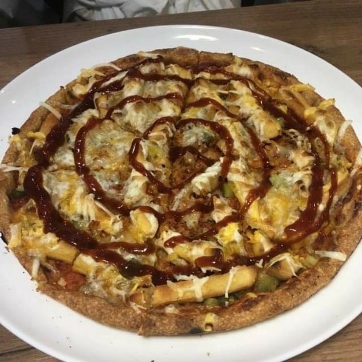 review photo of Vege Joy Pizza & Burger American Vege Burger Pizza shared by @mariagicheva on 18 Jun 2020 - review