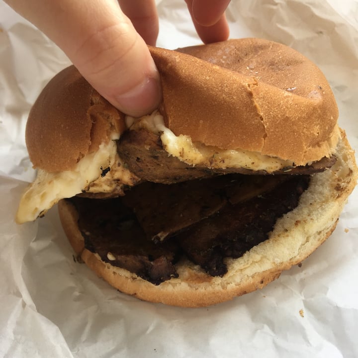 review photo of Vegan Dealer Barros Lucho shared by @pawbraw on 05 Jul 2020 - review