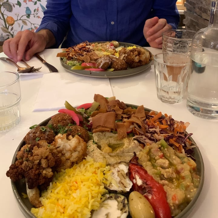 photo of Baladi Vegan chef's plate shared by @flaviaj on  31 Jul 2022 - review