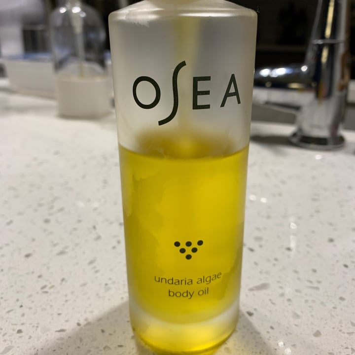 photo of Osea Malibu Undaria Algae Body Oil shared by @melimohr on  01 Jan 2021 - review