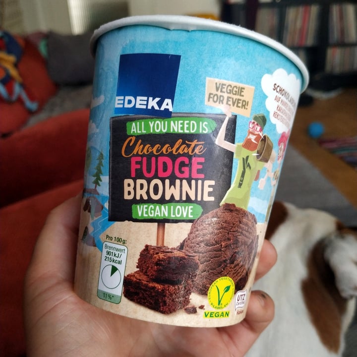 photo of Edeka Chocolate Fudge Brownie Ice Cream shared by @annegrete on  31 Jul 2021 - review