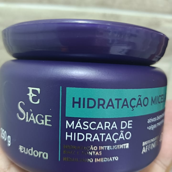 photo of Siage mascara capilar siage hidratação micelar shared by @erika6 on  09 Dec 2022 - review