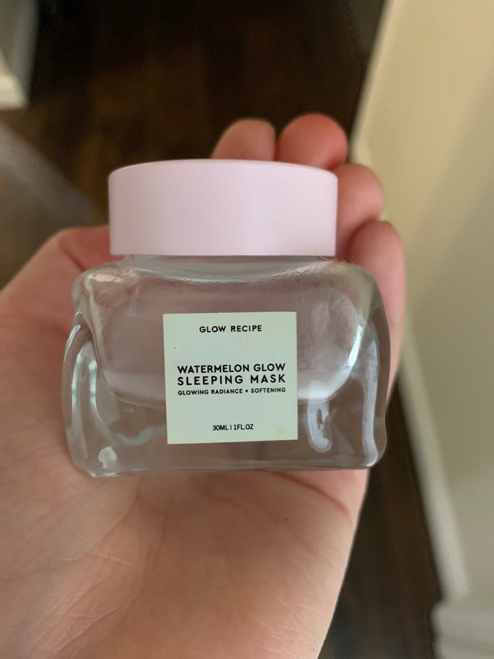 photo of Glow recipe Watermelon Glow Sleeping Mask shared by @lissette95 on  15 Jan 2020 - review
