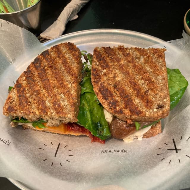 Foto do prato “Sandwich En Ciabatta De MM”