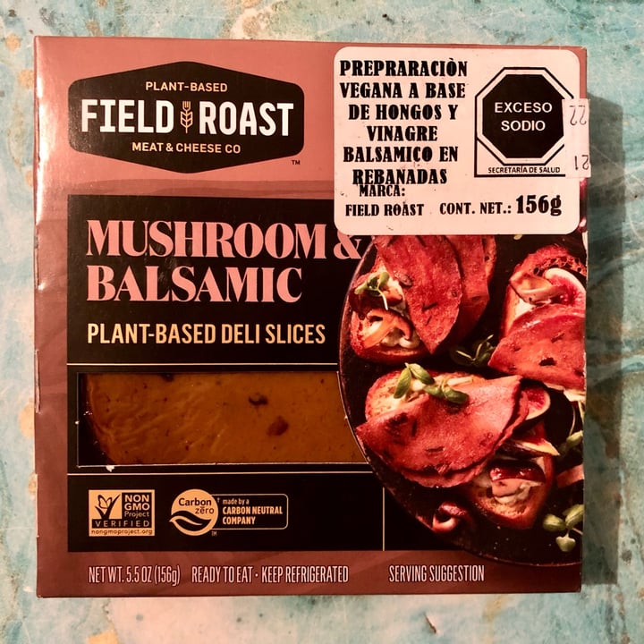 photo of Field Roast Mushroom & Balsamic Deli Slices shared by @isabelinzunzaa on  29 Dec 2021 - review