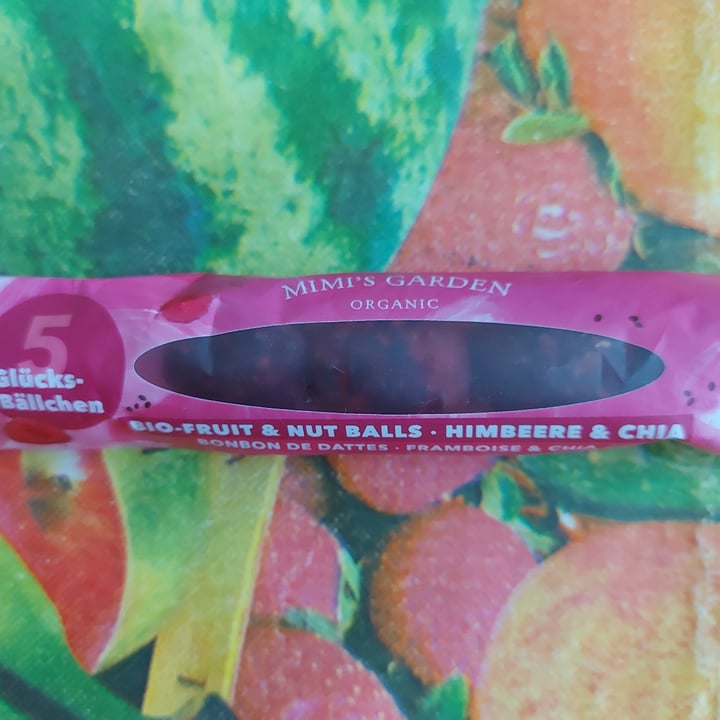 review photo of Mimi‘s Garden Bio fruit & nut balls - himbeere & chia shared by @lillina on 23 Sep 2022 - review