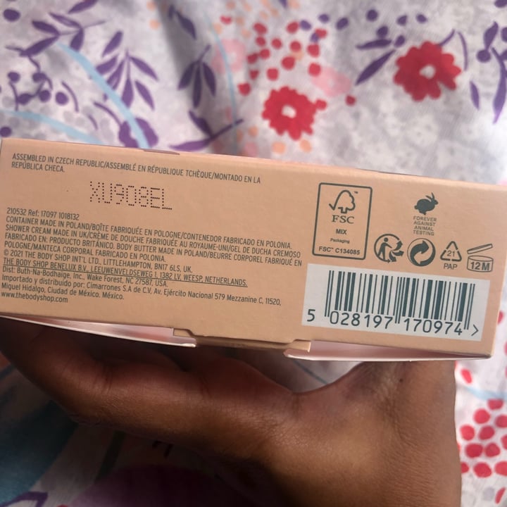 review photo of The Body Shop Shea body butter shared by @hh08 on 17 May 2022 - review