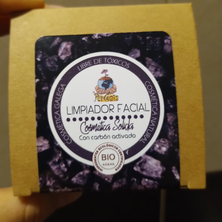 review photo of ArGaia Limpiador facial con carbón activado shared by @anadmp on 09 Apr 2022 - review