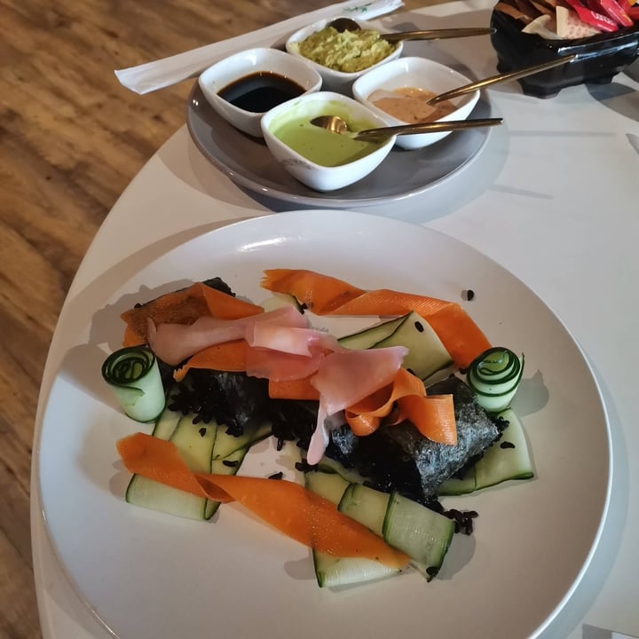 photo of The Grind Coffee Company Deconstructed Sushi (Vegan) shared by @karlotten on  16 Dec 2020 - review