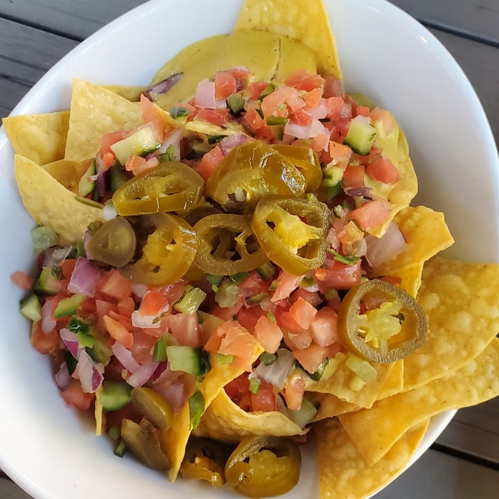 photo of MeeT in Yaletown Stadium Nachos shared by @rosiesully on  05 Aug 2021 - review
