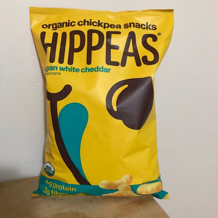 review photo of Hippeas Vegan White Cheddar Organic Chickpea Puffs shared by @katieslaughter on 01 Jan 2021 - review