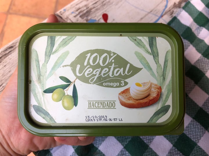photo of Hacendado Margarina Vegetal shared by @anaiturrizar on  17 Jul 2019 - review