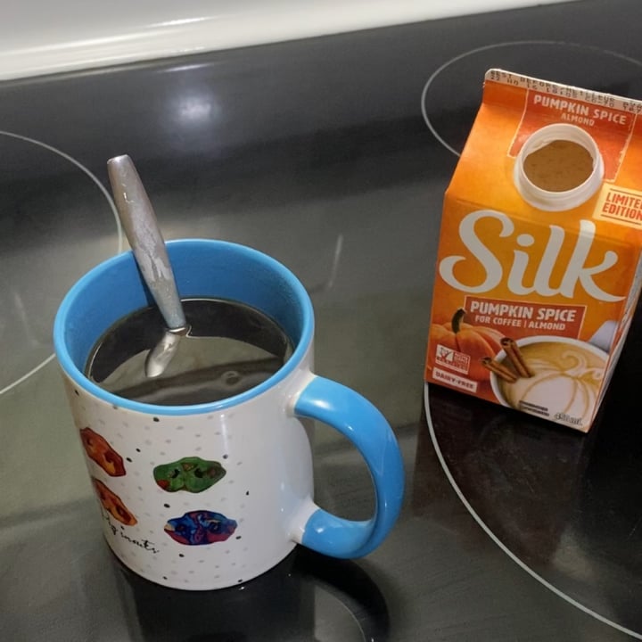 photo of Silk pumpkin spice almond for coffee shared by @kimleescatlady on  25 Sep 2022 - review
