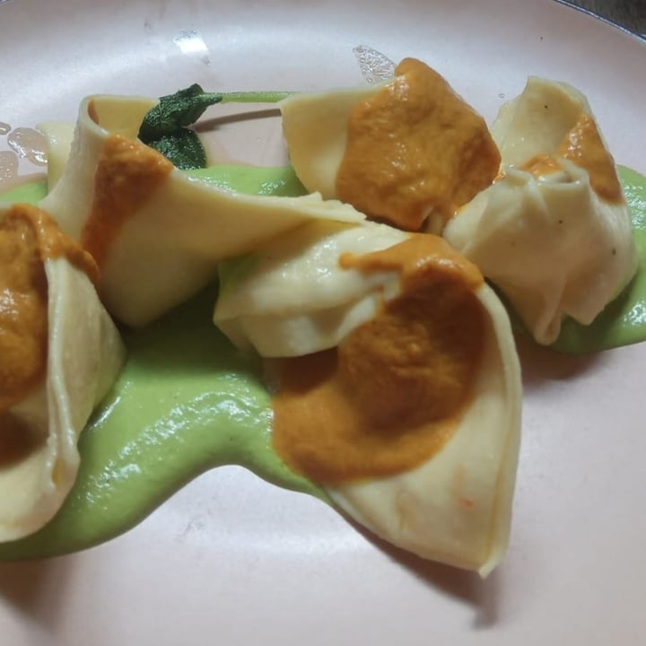 photo of Brac Tortelli con patate shared by @wandavetveg on  19 Apr 2022 - review