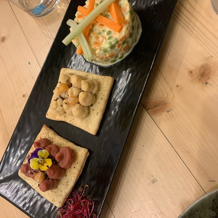 photo of ...IDEM CON PATATE Le 3 tapas shared by @veronicalandolfi on  26 Apr 2022 - review
