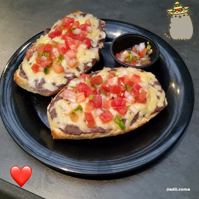 Photo of the dish “Molletes”
